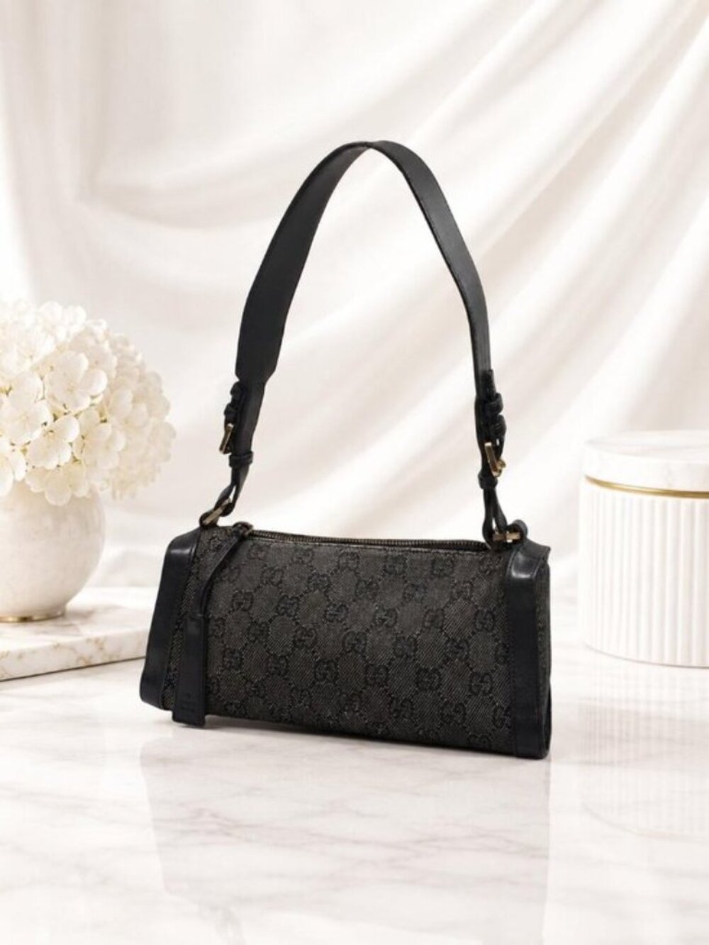 Authentic Gucci GG Canvas Shoulder Bag Black Vintage